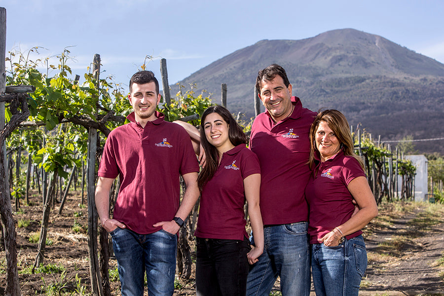 Cantina Del Vesuvio: Russo Family History